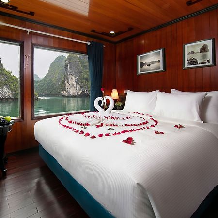 ホテル Flamingo Luxury Cruises ハロン エクステリア 写真