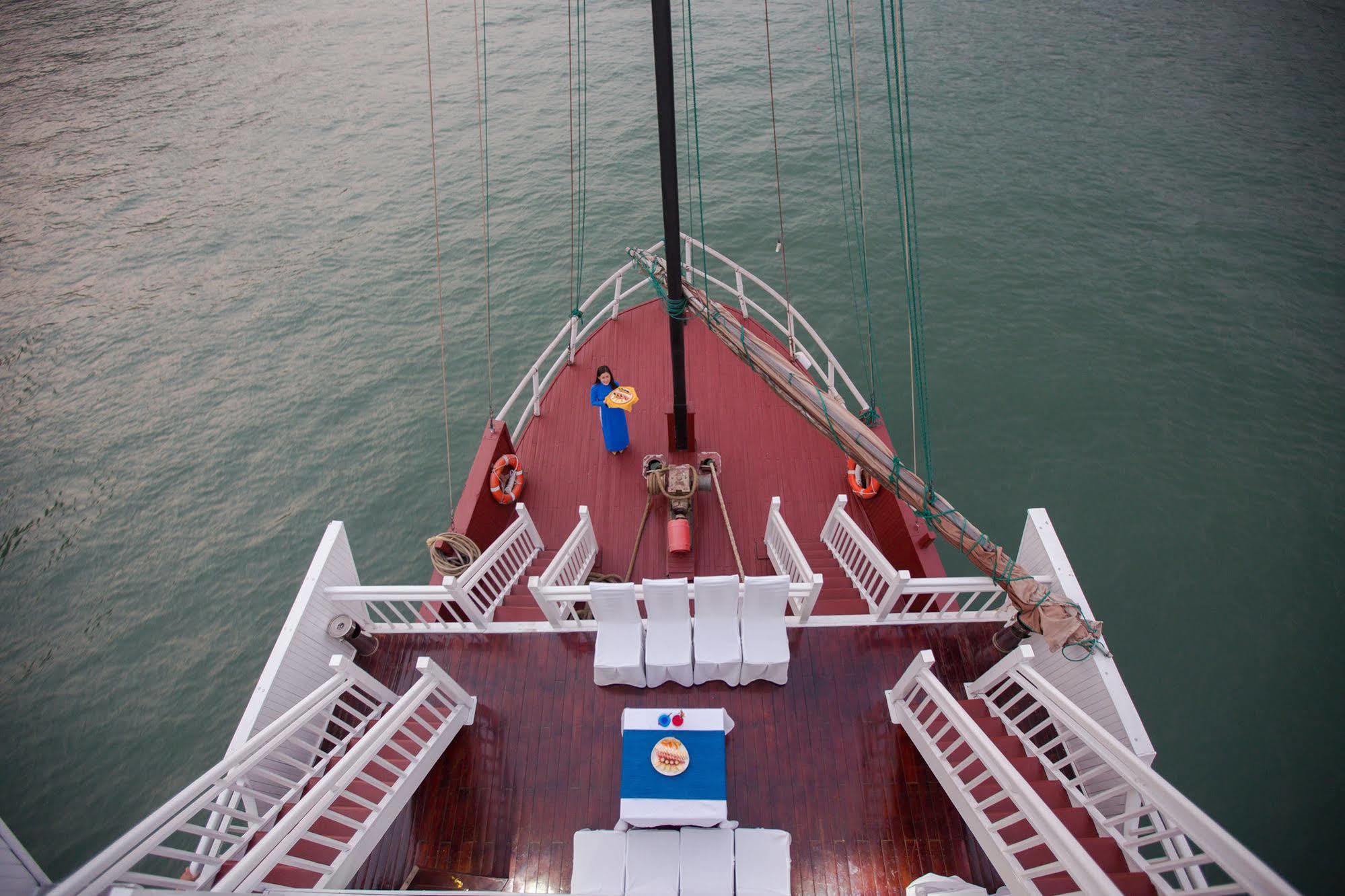 ホテル Flamingo Luxury Cruises ハロン エクステリア 写真