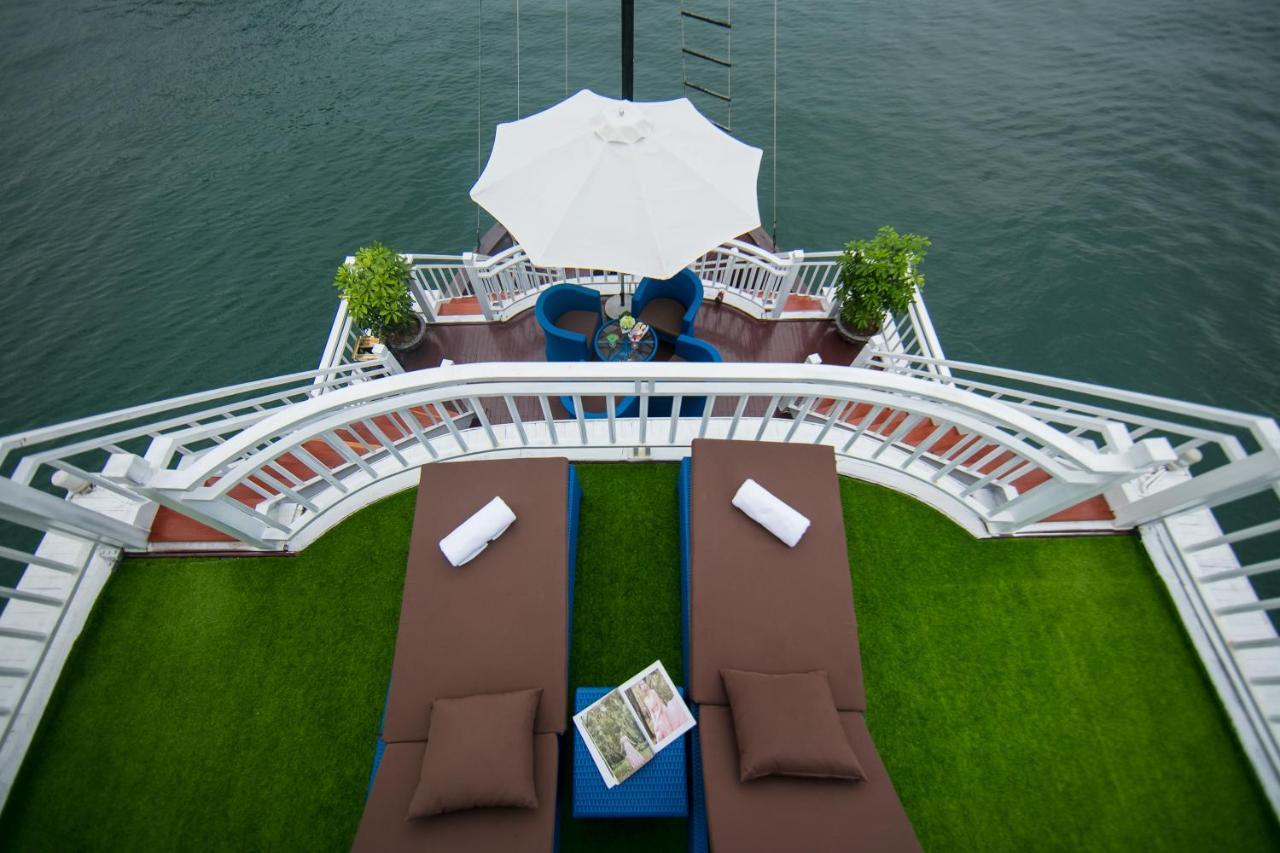 ホテル Flamingo Luxury Cruises ハロン エクステリア 写真